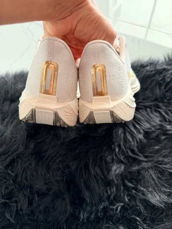 Nike Pegasus Plus - Picture 8 of 10